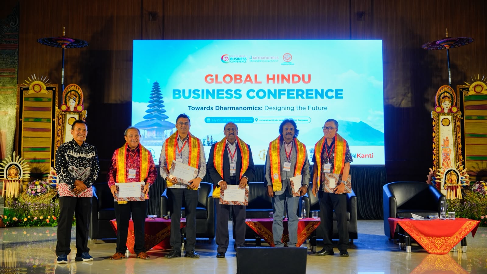 Dr. Ketut Jaman presenting at the Global Hindu Business Conference 2026