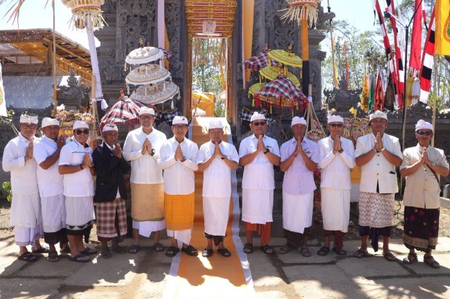 Bali’s Traditional Dress Policy Strengthens Cultural Identity and Supports the MICE Economy